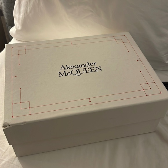 Alexander McQueen sneakers - Picture 5 of 6